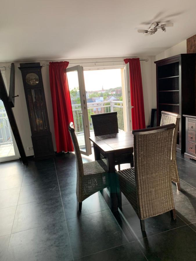 Nordsee Und City Fusslaufig - Luxeriose Fewo Mit Grossem Balkon Wilhelmshaven Eksteriør billede