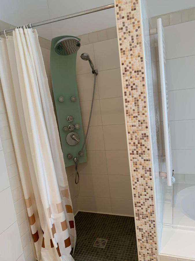 Nordsee Und City Fusslaufig - Luxeriose Fewo Mit Grossem Balkon Wilhelmshaven Eksteriør billede